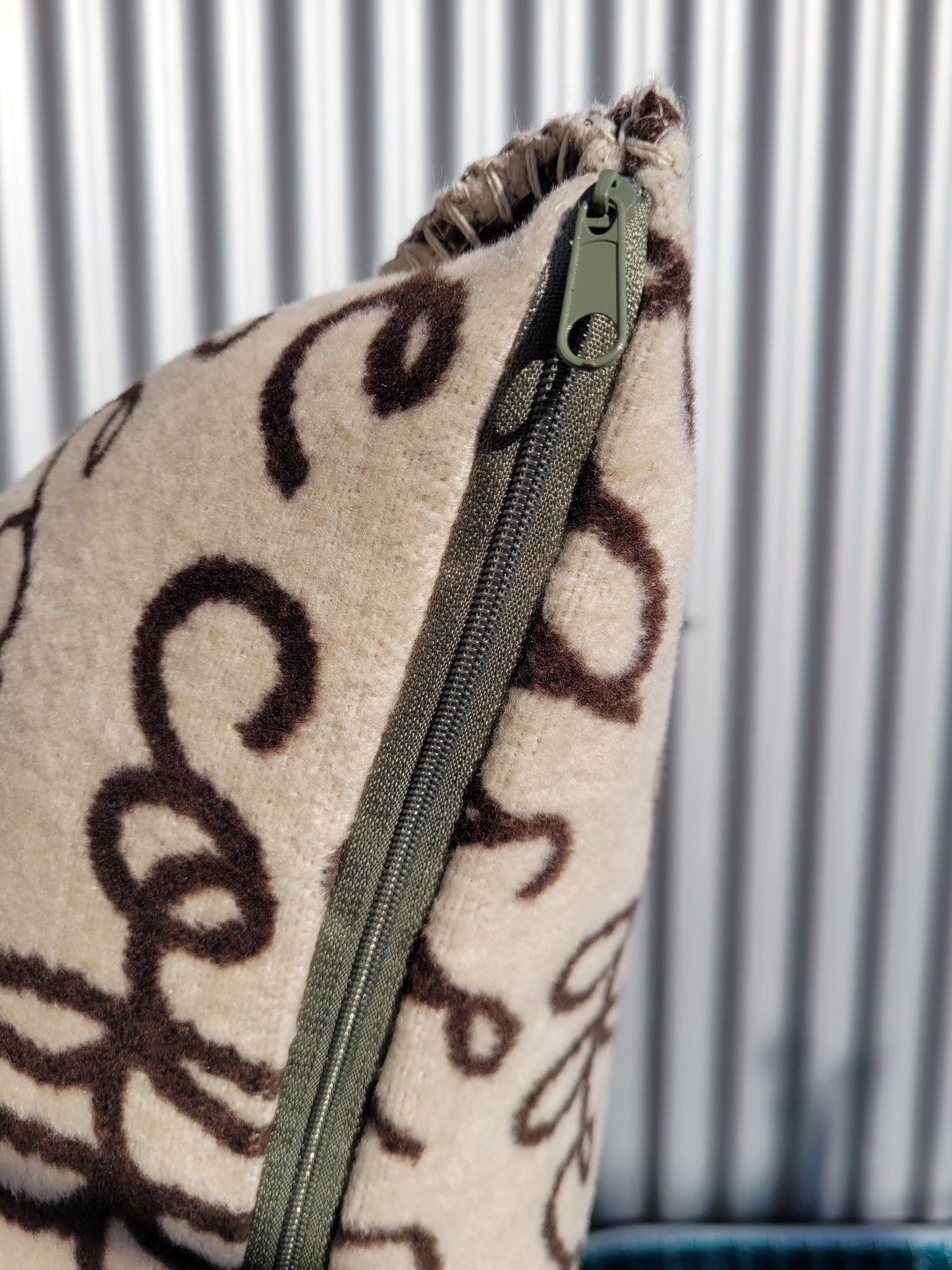 Upcycling-Kissenhülle COFFEE PLEASE 50x50 cm