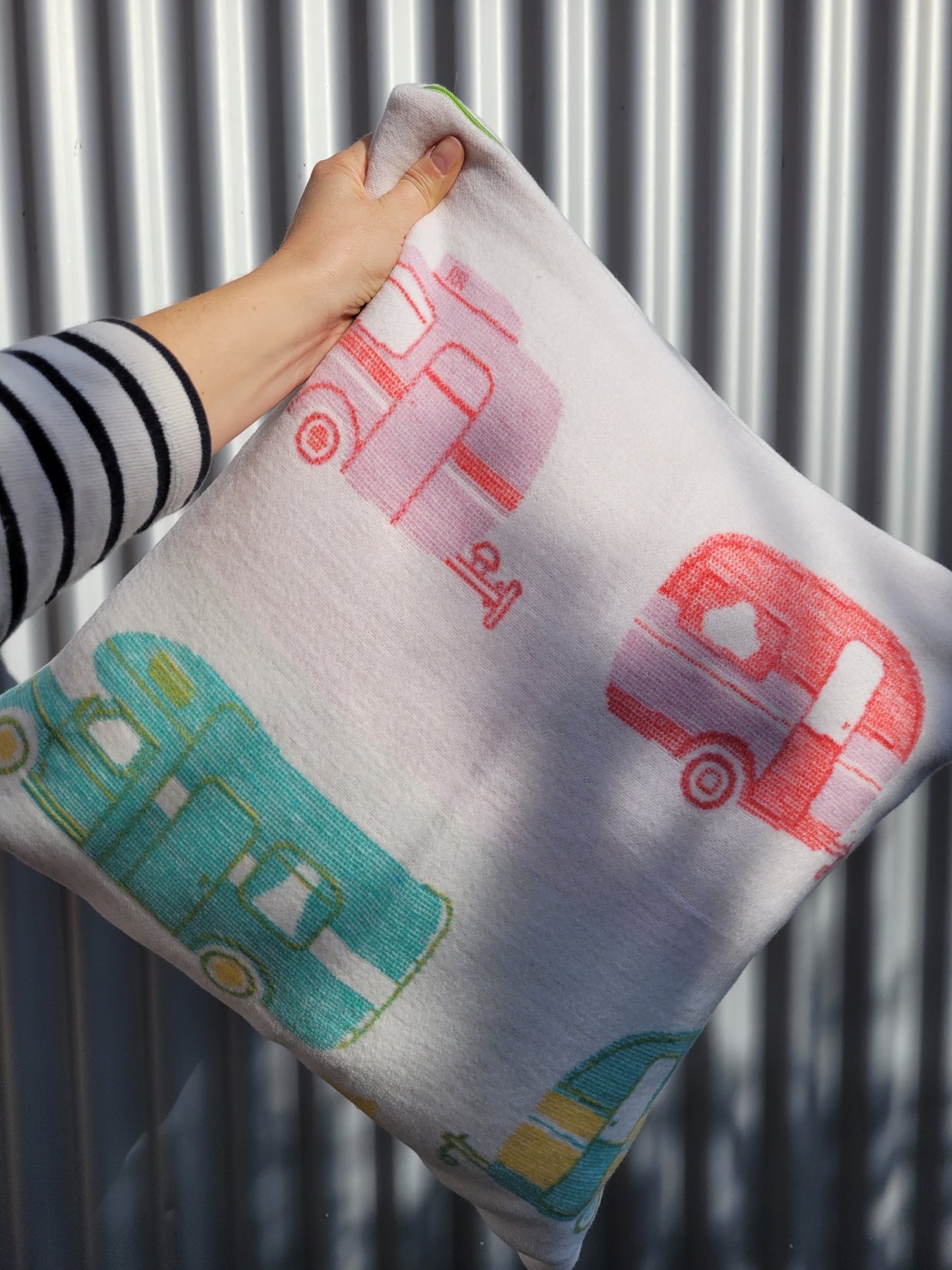Upcycling-Kissenhülle CARAVAN WOHNMOBIL CAMPER 45x45 cm