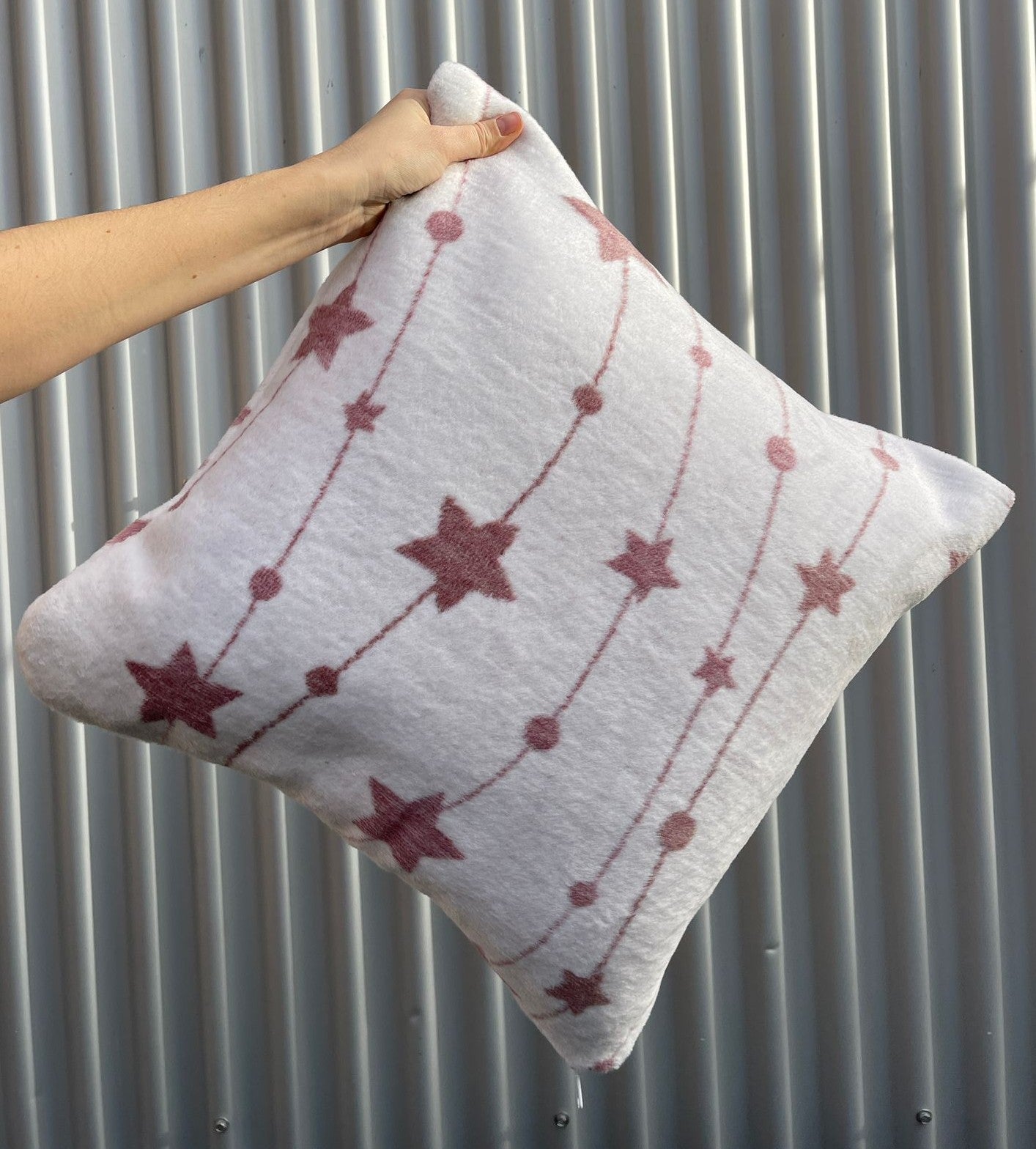 Upcycling-Kissenhülle STERNE 50x50 cm